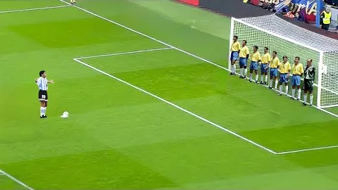 百万豪掷，千平奢享，亿万粉丝的“虚拟女儿”线下盛宴盛大开启！